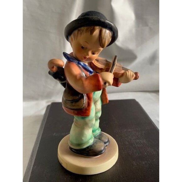 Hummel Goebel Little Fiddler figure 4 5" tall - Picture 1 of 6